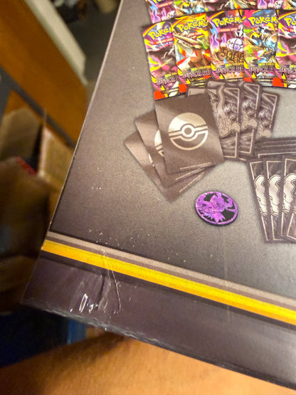 ME05 Pokemon Center Pitch Black Elite Trainer Box (EN)
